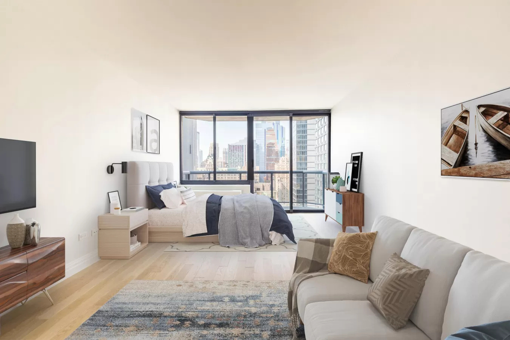 W 48th St - Photo 2