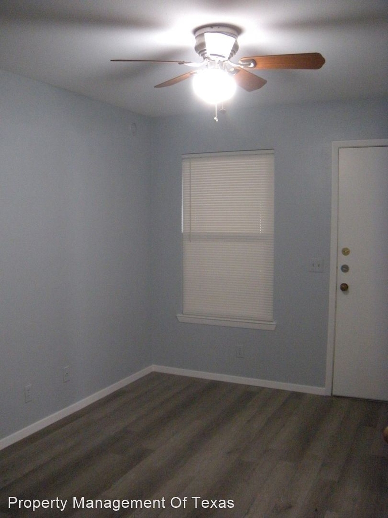 3400 Speedway Unit 106 - Photo 13