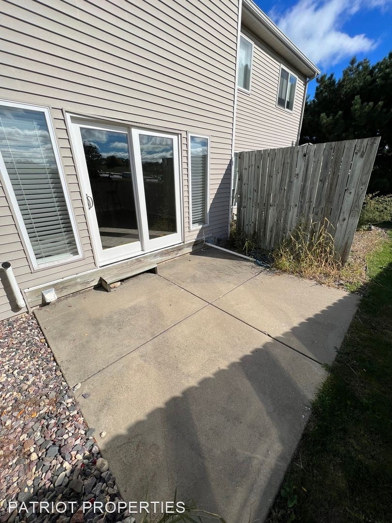 1321 Glacier Hill Dr #3 - Photo 19