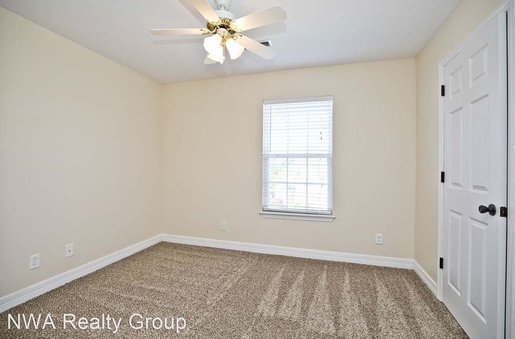 6105 Southgate Cir. - Photo 13