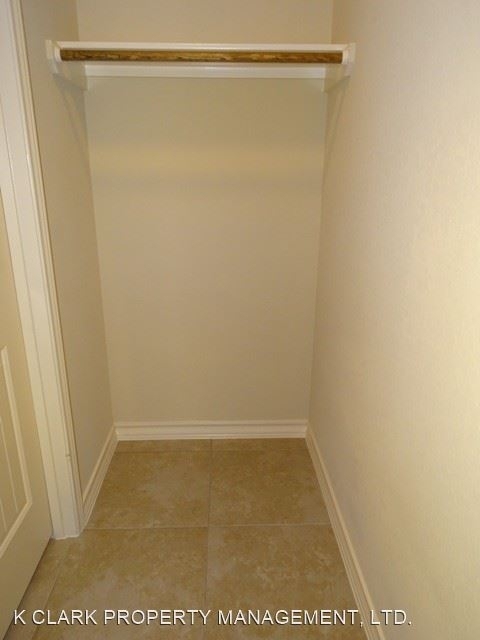 7042 Lakeview Dr #101 - Photo 5