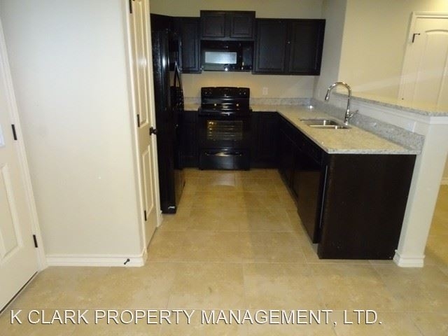 7042 Lakeview Dr #101 - Photo 8