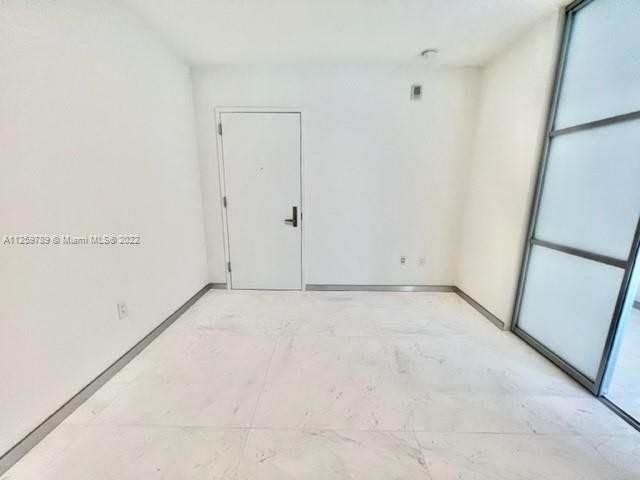 16901 Collins Ave - Photo 20