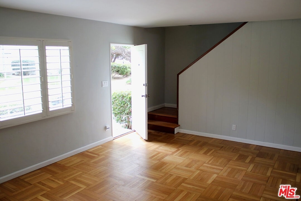 5538 Village Grn - Photo 13