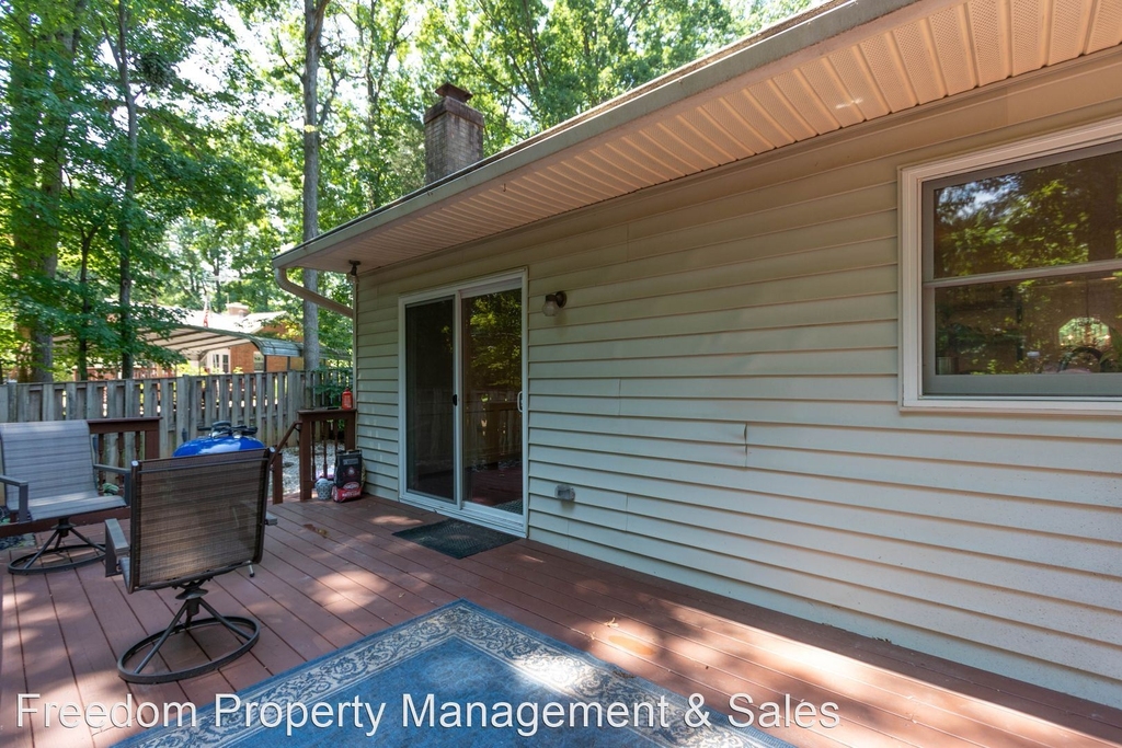 15201 Dyers Rd - Photo 22