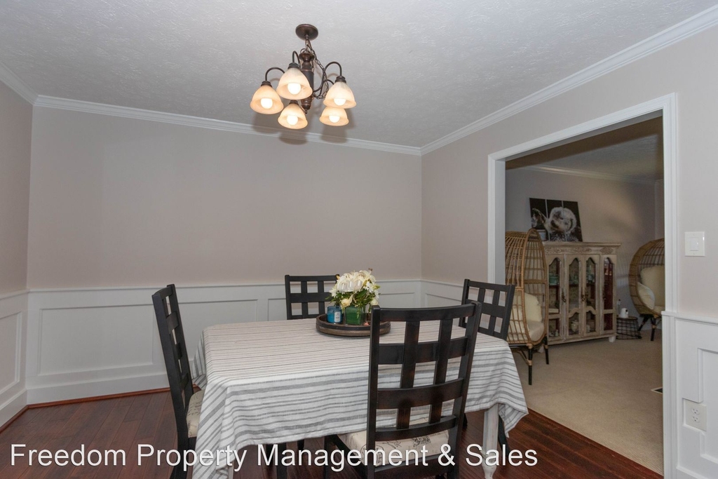 15201 Dyers Rd - Photo 8