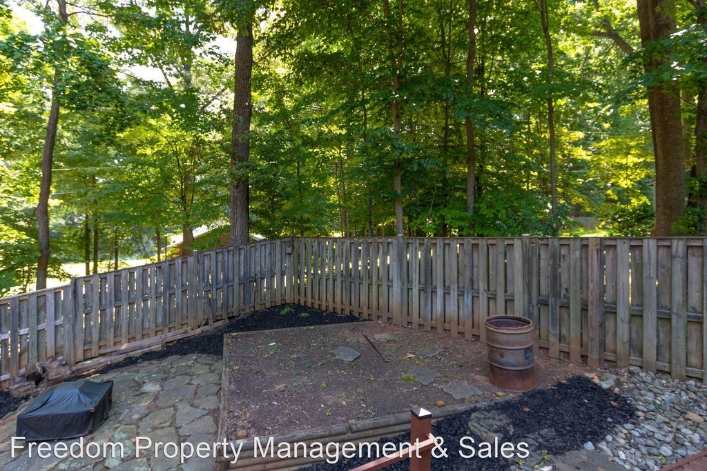 15201 Dyers Rd - Photo 35
