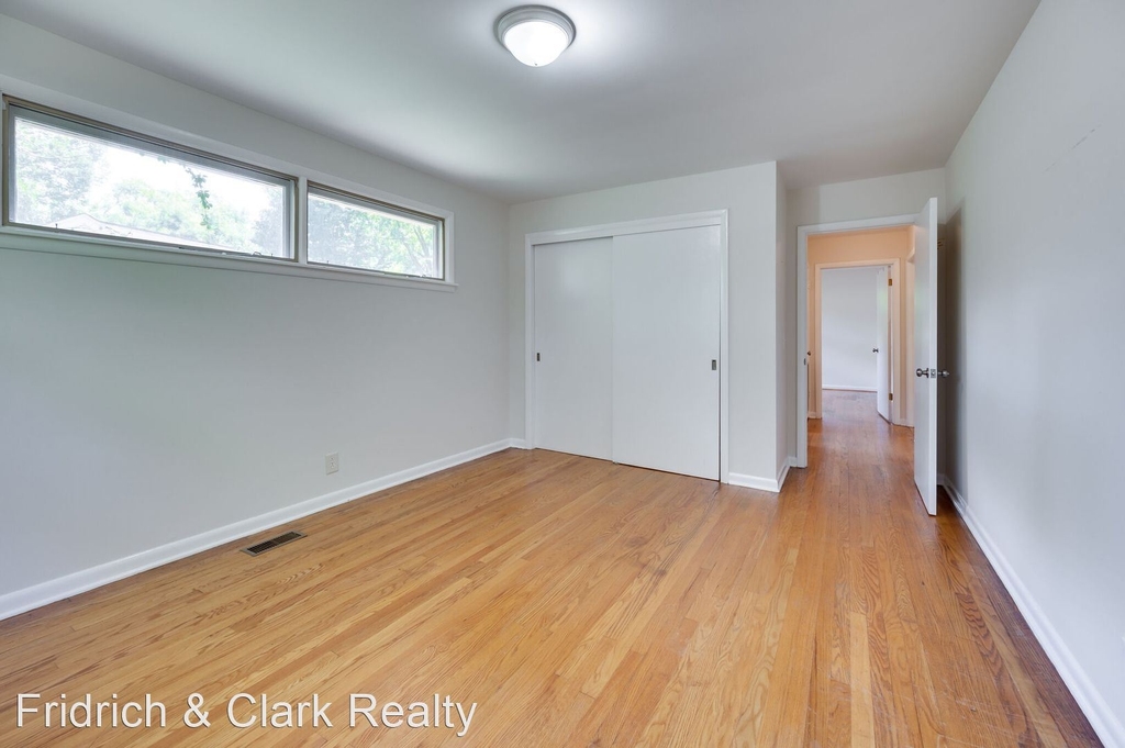 1123 Glendale Lane - Photo 17