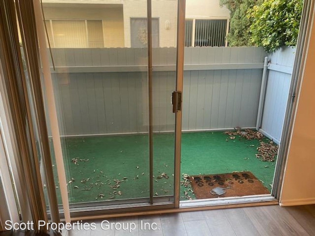 12720 Pacific Ave - Photo 6