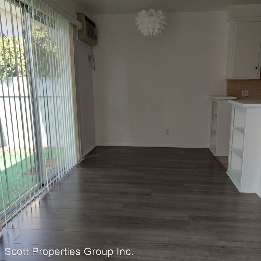 12720 Pacific Ave - Photo 3