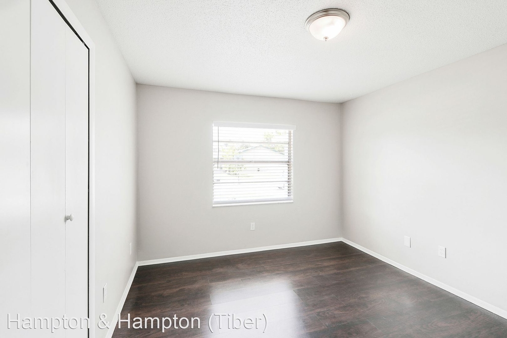 1304 Village Ct - Photo 18