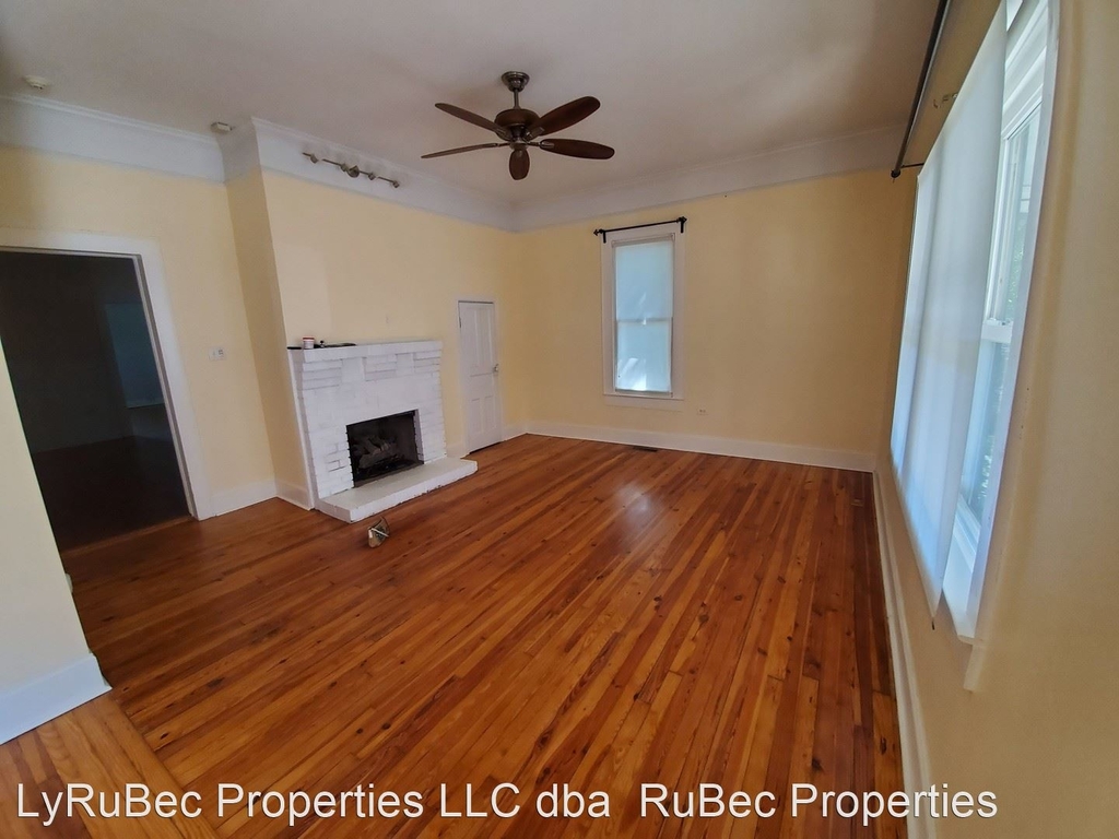 609 Charles Ave - Photo 3