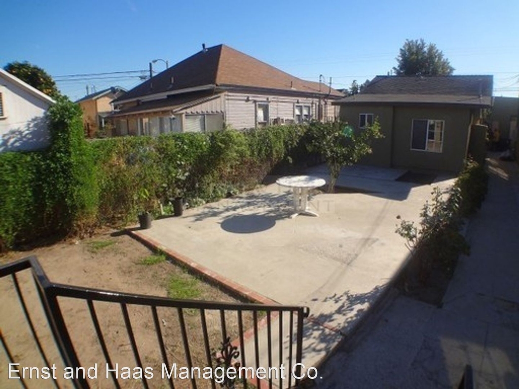 1052 E 5th St. - Photo 18