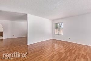 2700r S Black Moon Drive - Photo 2