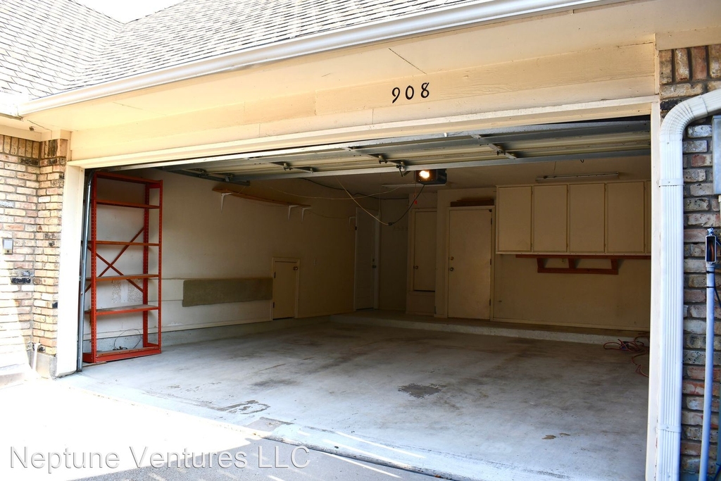 908 Mccoy Drive - Photo 27