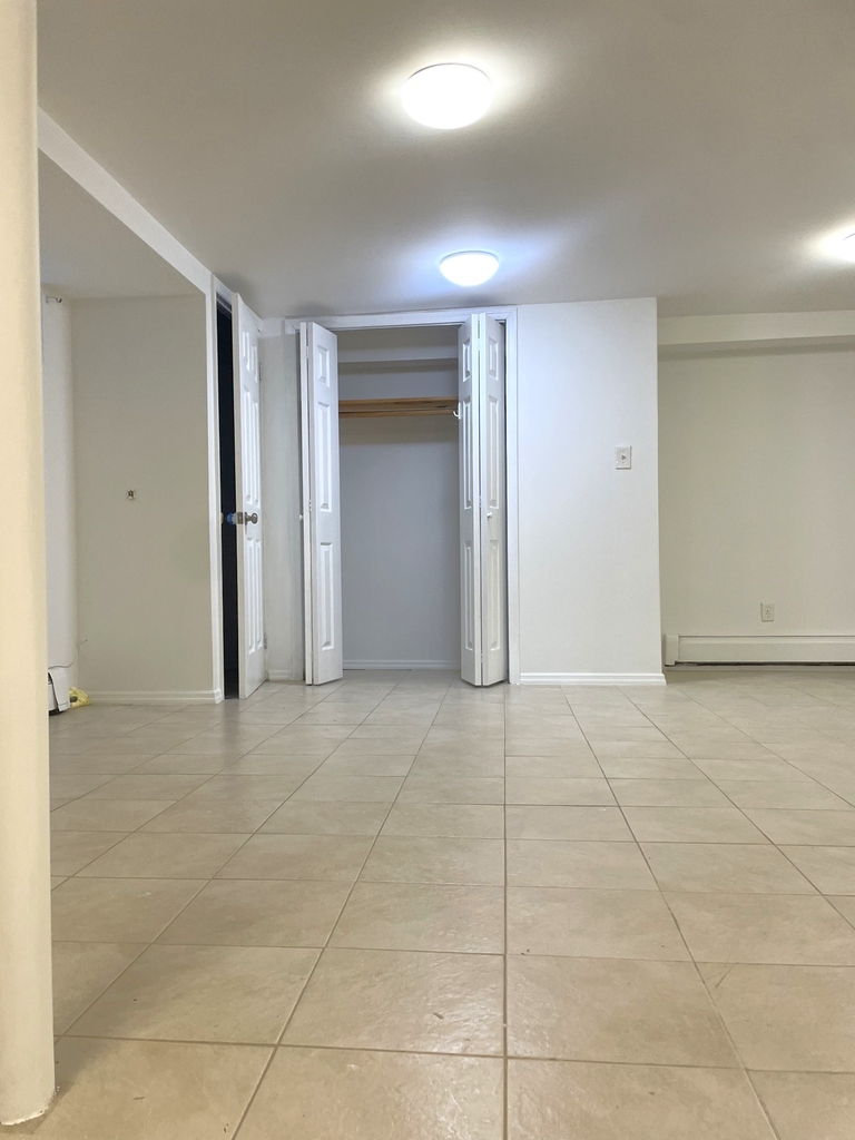 32 Henrietta Street - Photo 2