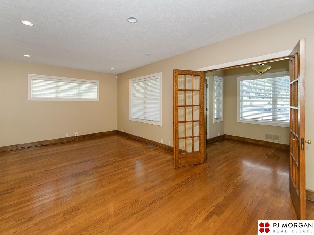 3603 Davenport Street - Photo 8