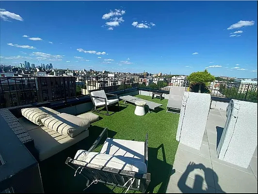 290 Union Avenue - Photo 8