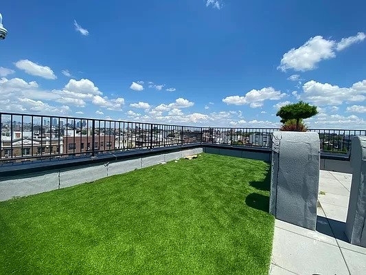 290 Union Avenue - Photo 10