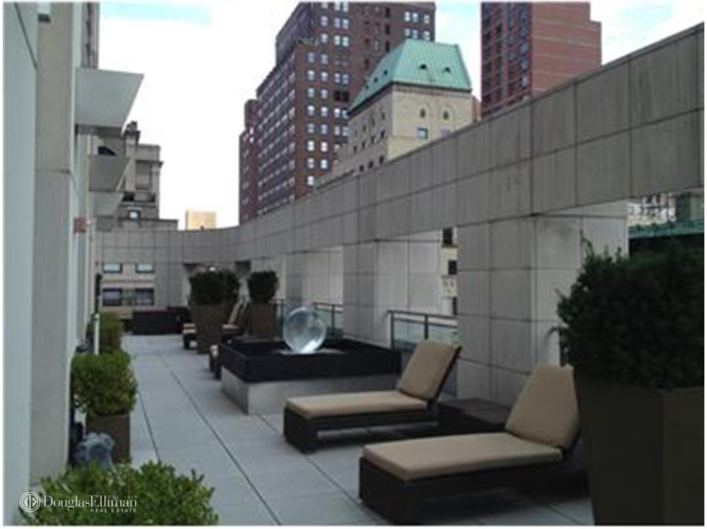 400  Fifth Ave - Photo 5