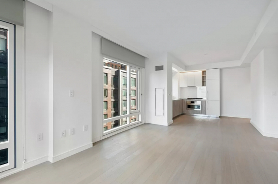 555 West 43rd Street - Photo 3