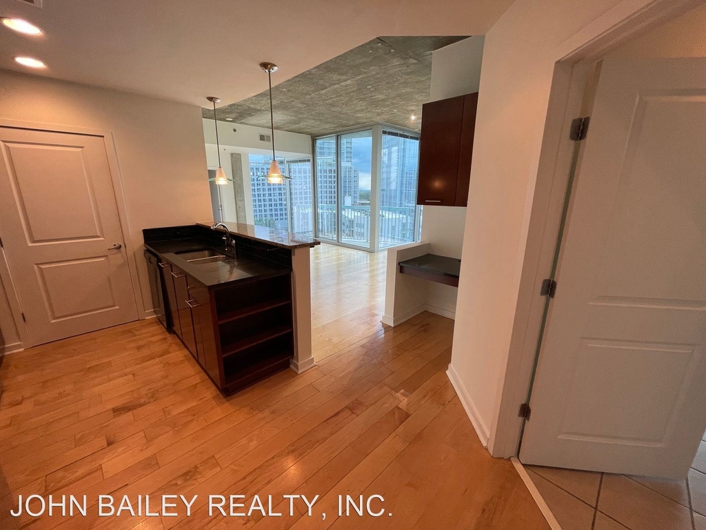 3324 Peachtree Road Ne Unit 1018 - Photo 12