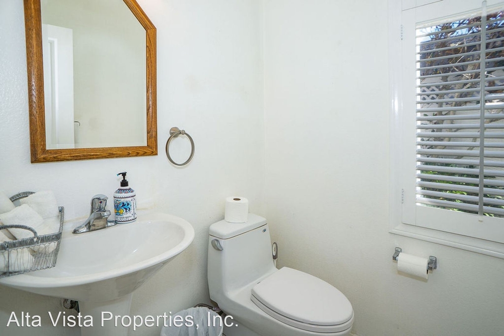 820 Diamond St Unit 1 - Photo 14