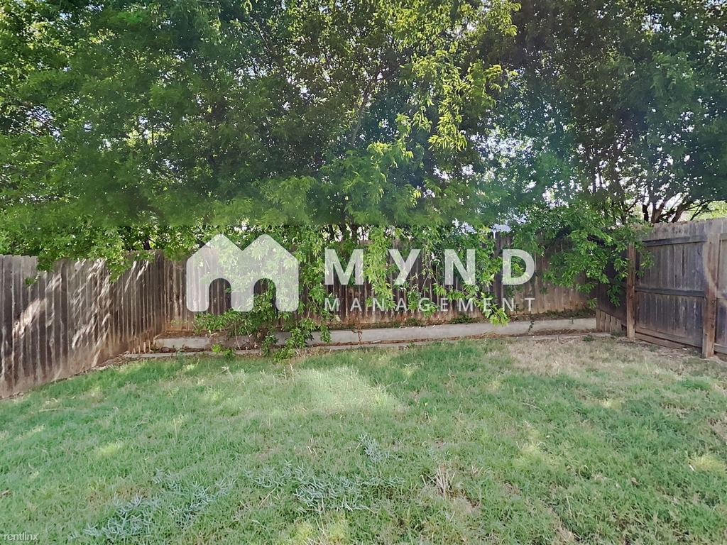 7204 Colina Way - Photo 35