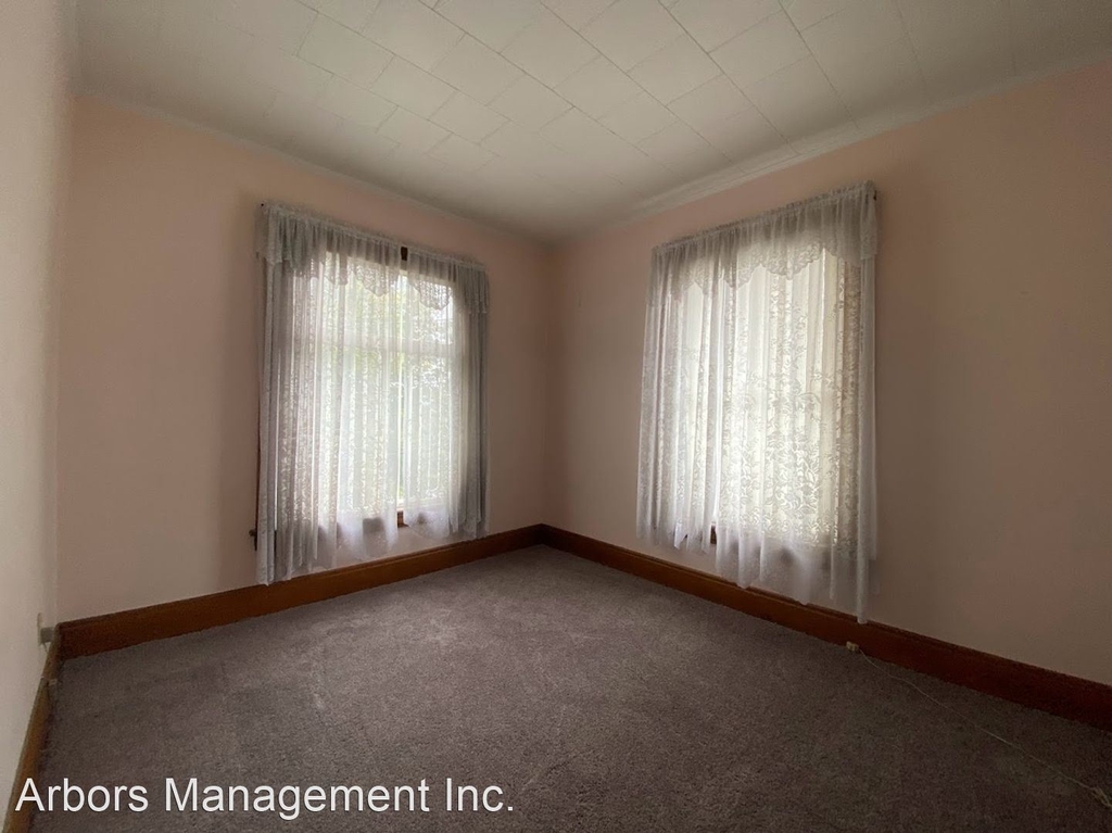 433 W. Otterman Street - Photo 11