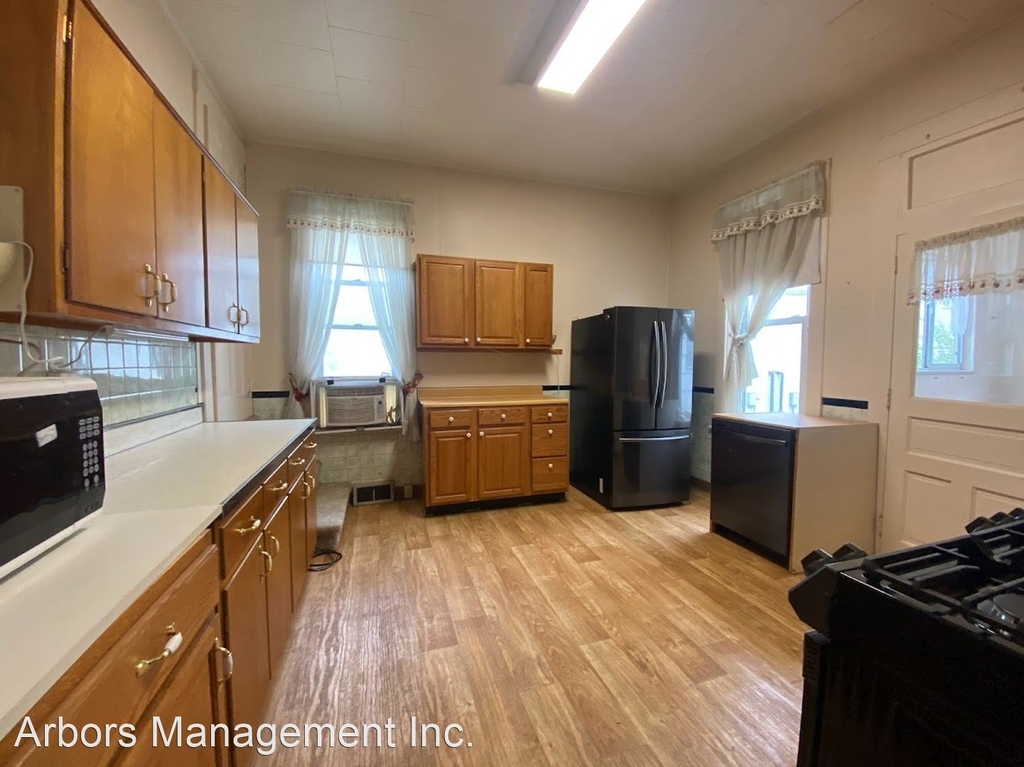 433 W. Otterman Street - Photo 1