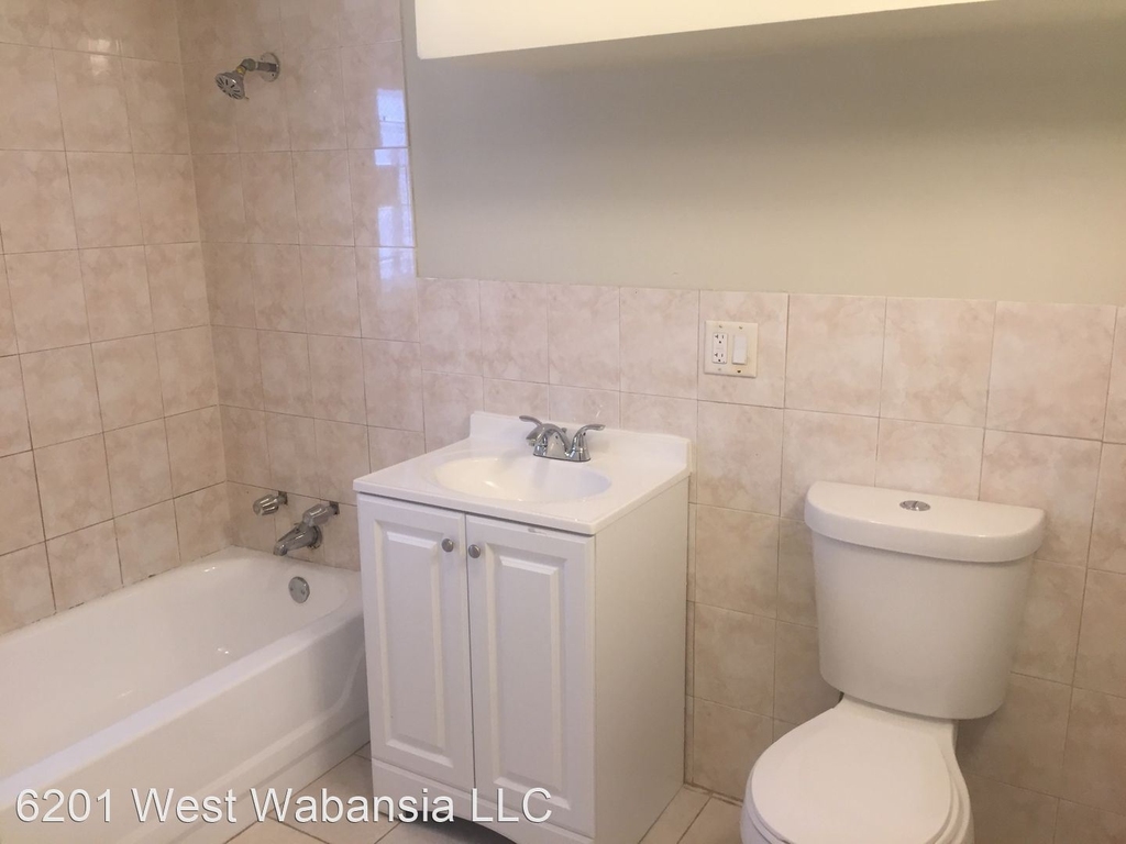 6201 W Wabansia - Photo 7