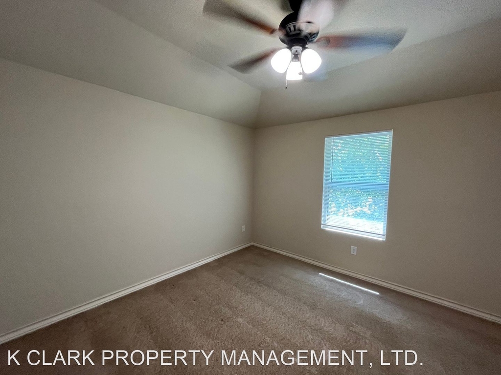 7014 Lakeview Dr #101 - Photo 12