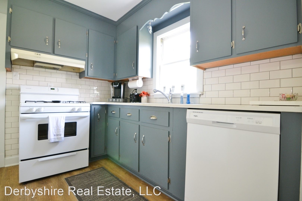 412 Warren Ave. - Photo 5