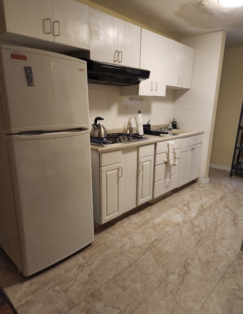 31 East 30th Street - Photo 8