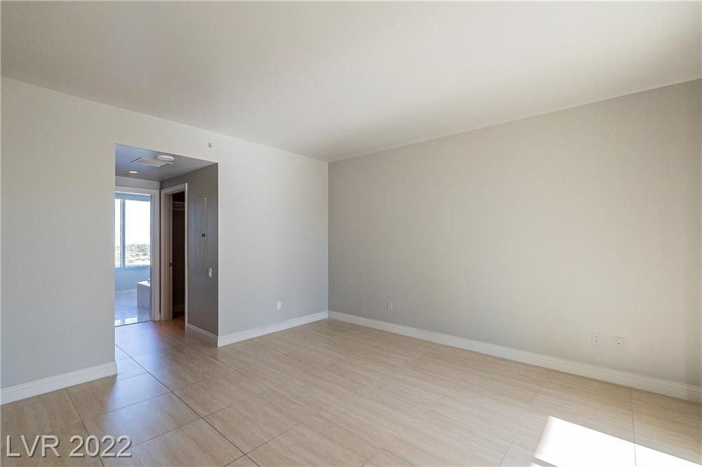 222 Karen Avenue - Photo 8