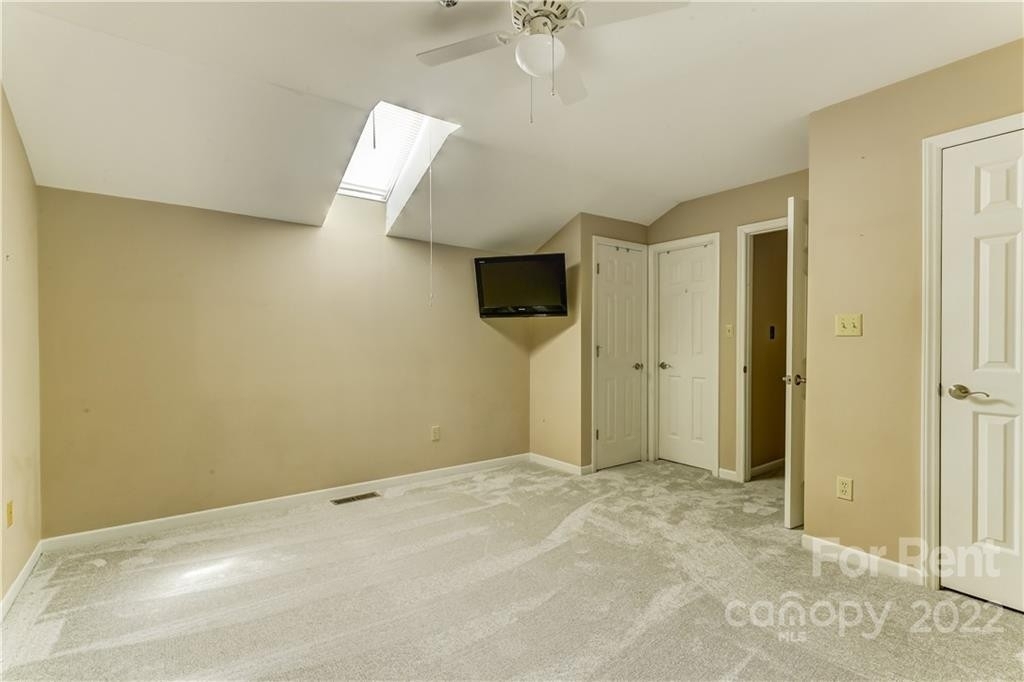 501 Olmsted Park Place - Photo 32