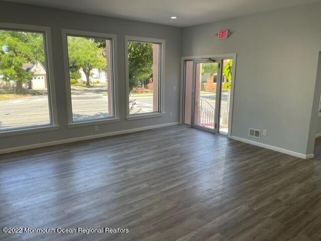 1134 Raritan Avenue - Photo 2