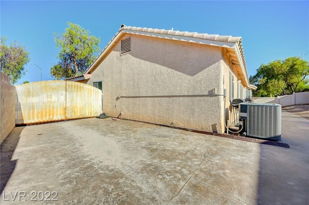 5133 Pebble Rim Street - Photo 30