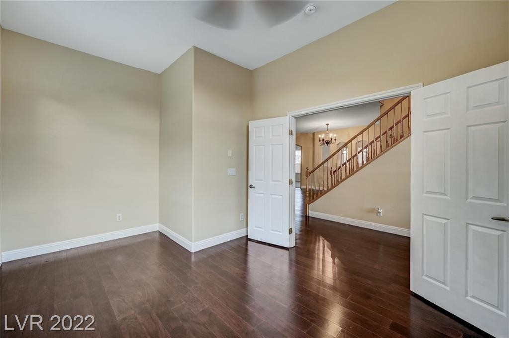 3916 Campanario Avenue - Photo 18