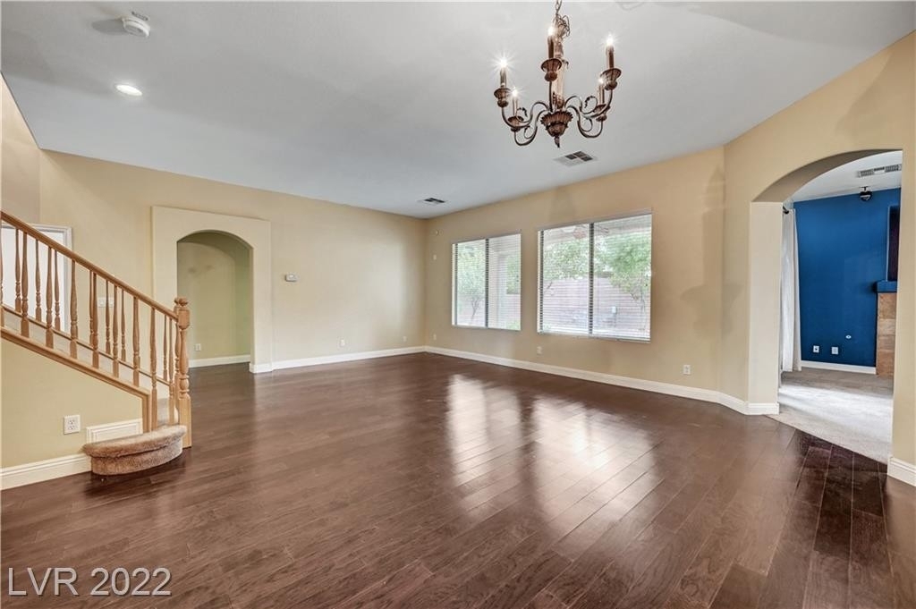 3916 Campanario Avenue - Photo 3