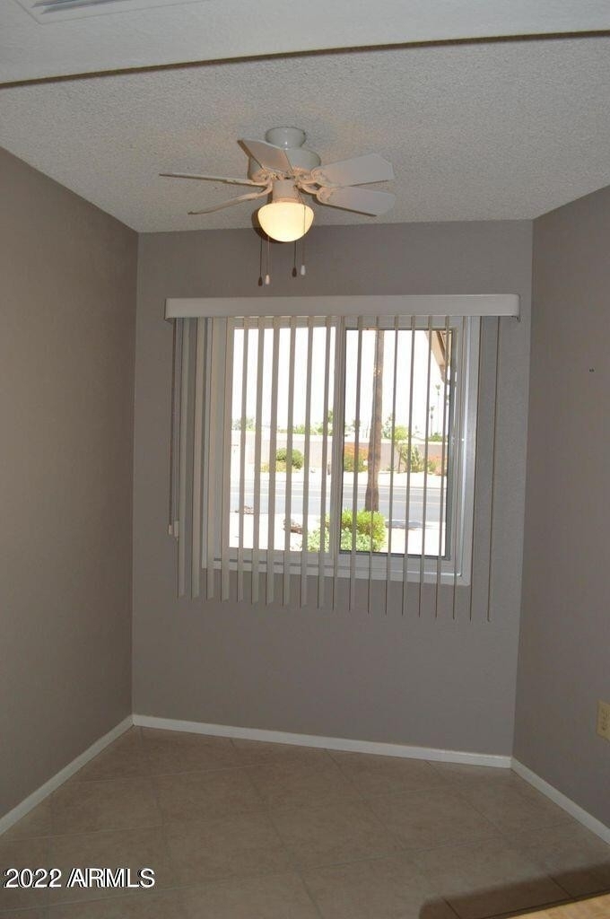 19238 N Camino Del Sol -- - Photo 10