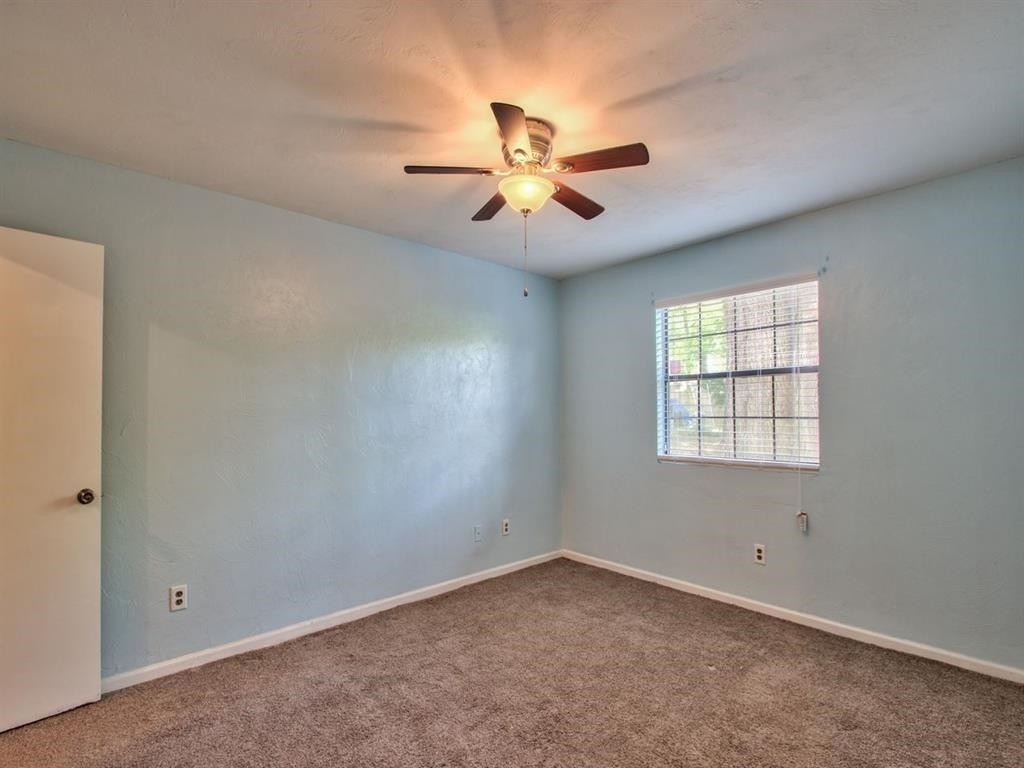 2077 Hanover Ct - Photo 24