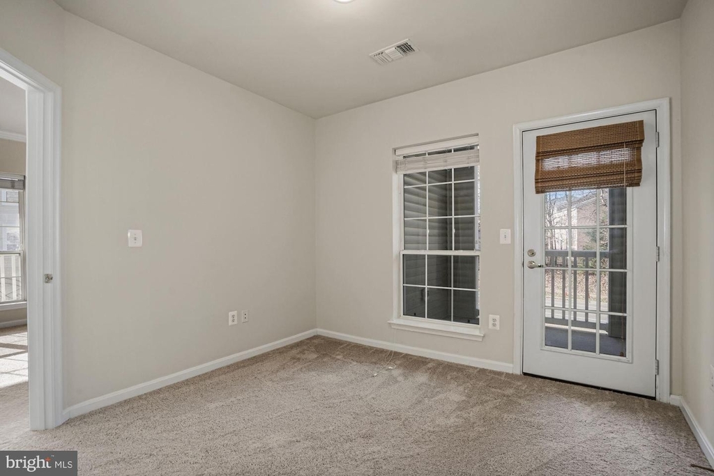 4561 Strutfield Ln #3215 - Photo 17