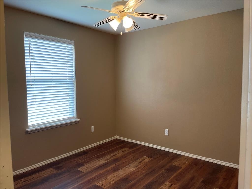 405 Blue Berry Lane - Photo 21