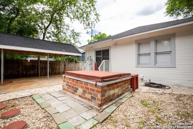 722 W Kings Hwy - Photo 35