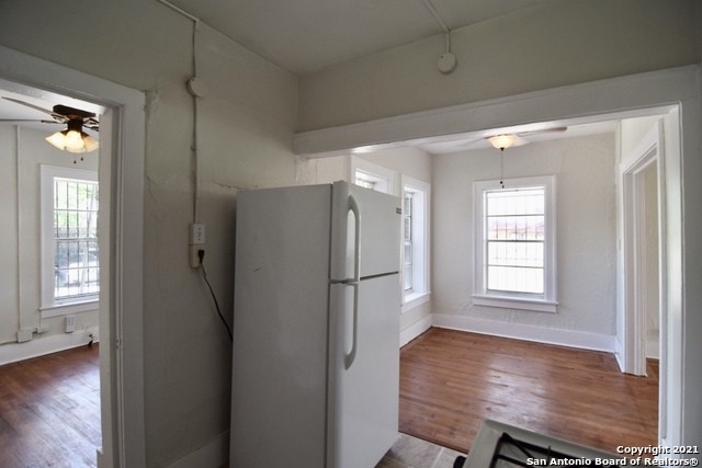 1505 W Woodlawn Ave - Photo 9