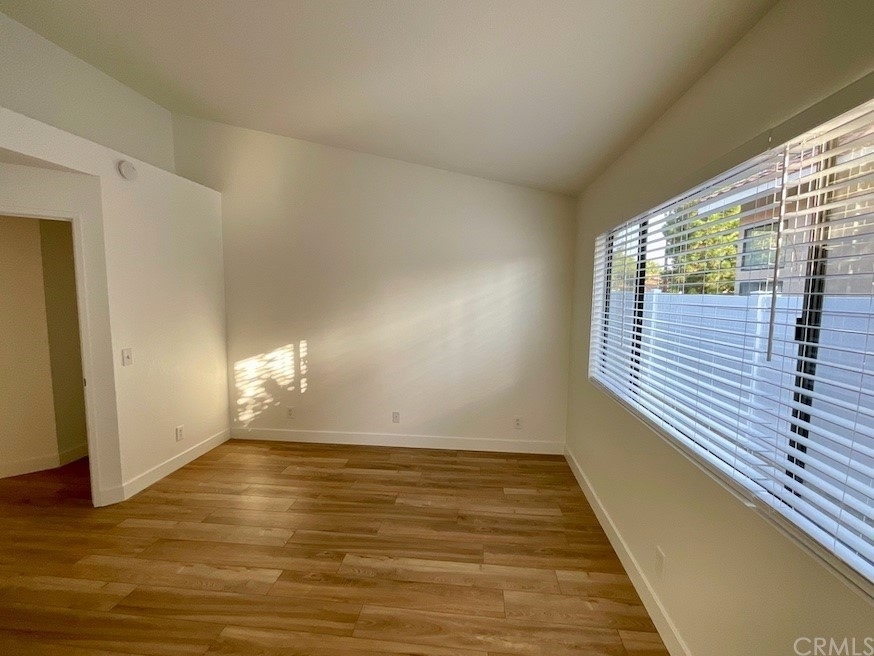 25022 Sanoria Street - Photo 14