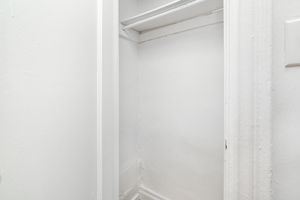 31-50 33rd Street - Photo 7