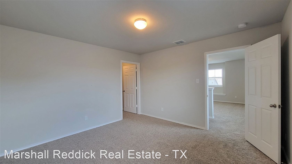 4610 Acacia Hill - Photo 14