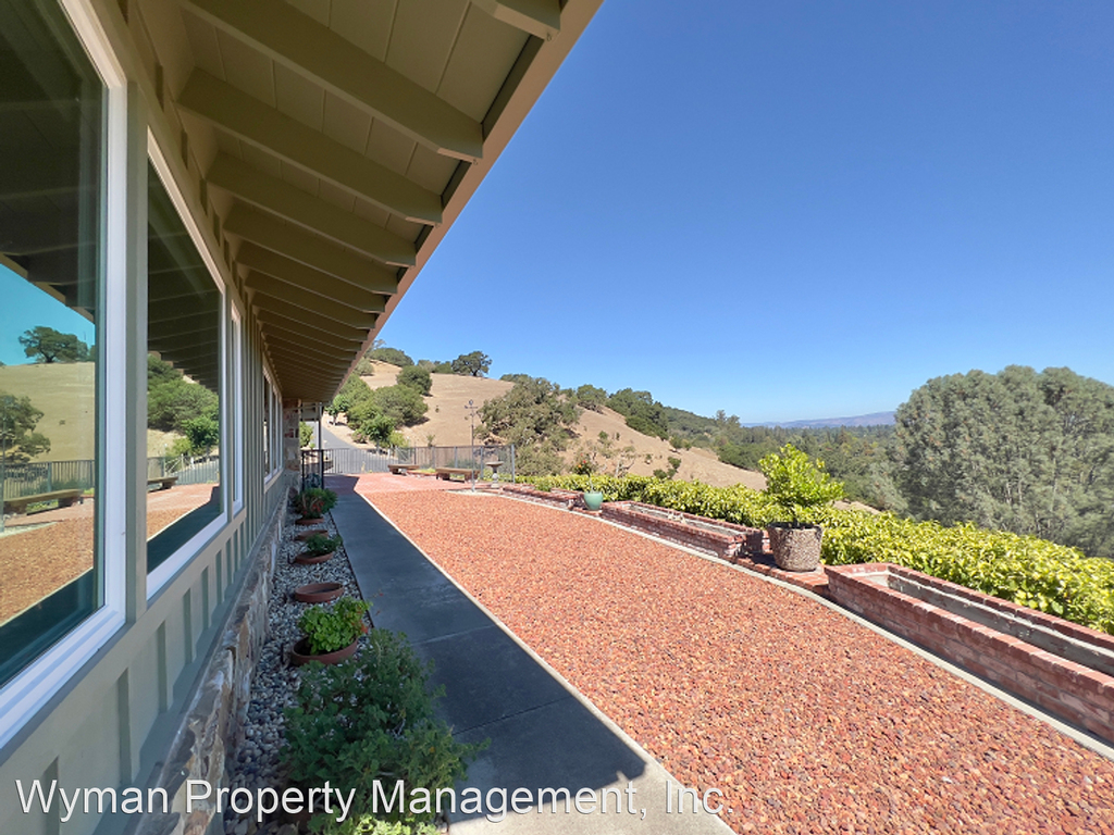 627 Casswall Street - Photo 22